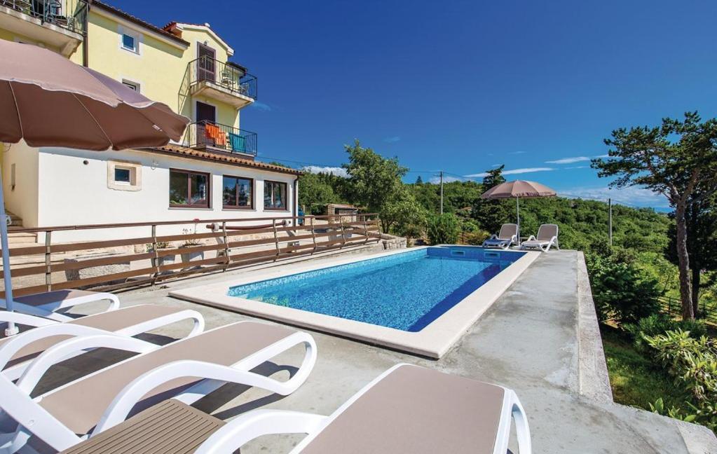 Apartments Franelli Brseč Eksteriør billede