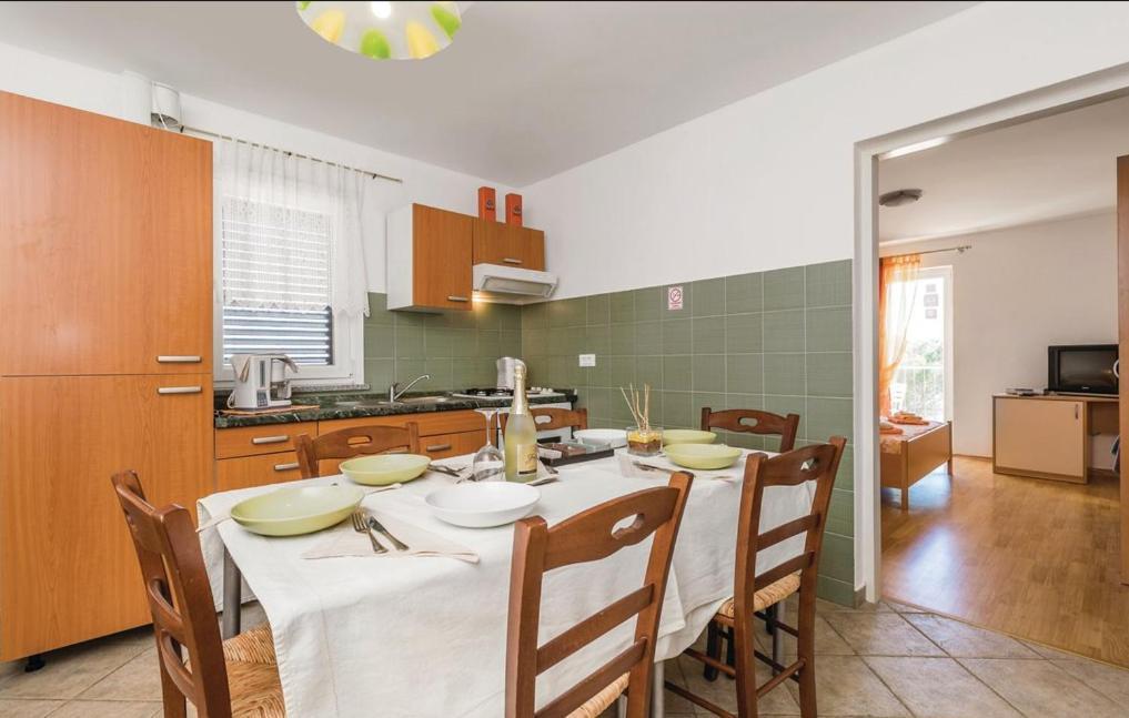 Apartments Franelli Brseč Eksteriør billede